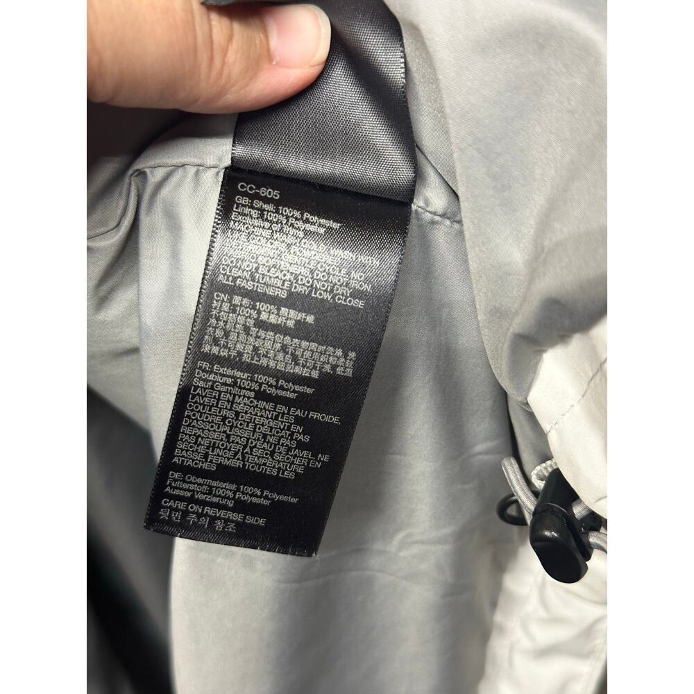 Marmot Women’s XL Gray Hooded Rain Jacket Lightweight Waterproof Outdoor - Picture 5 of 10